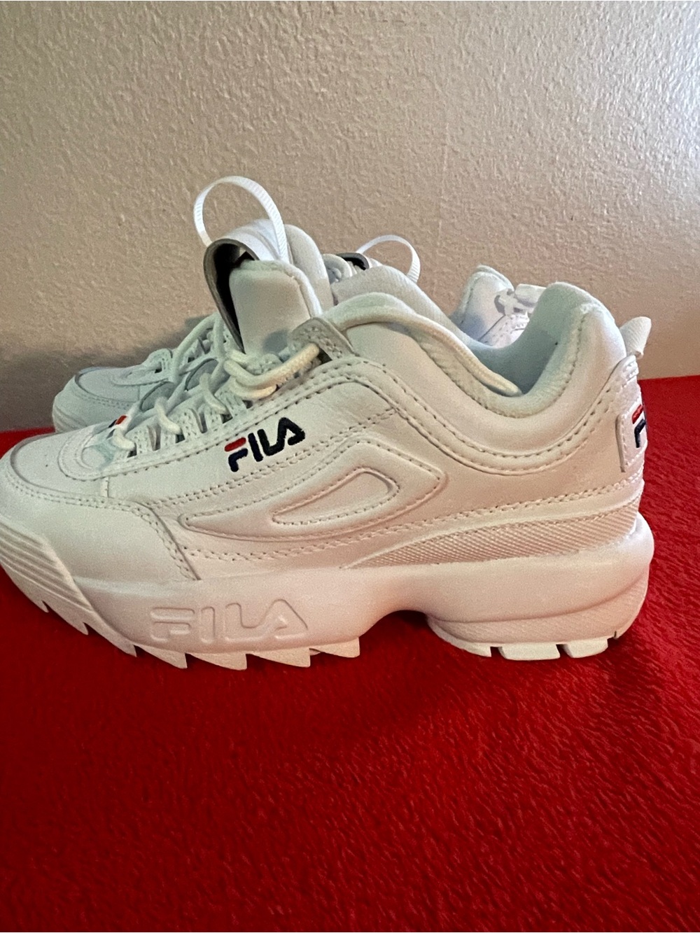 FILA White Leather Chunky Women's Sneakers with Navy & Red Logo5.5